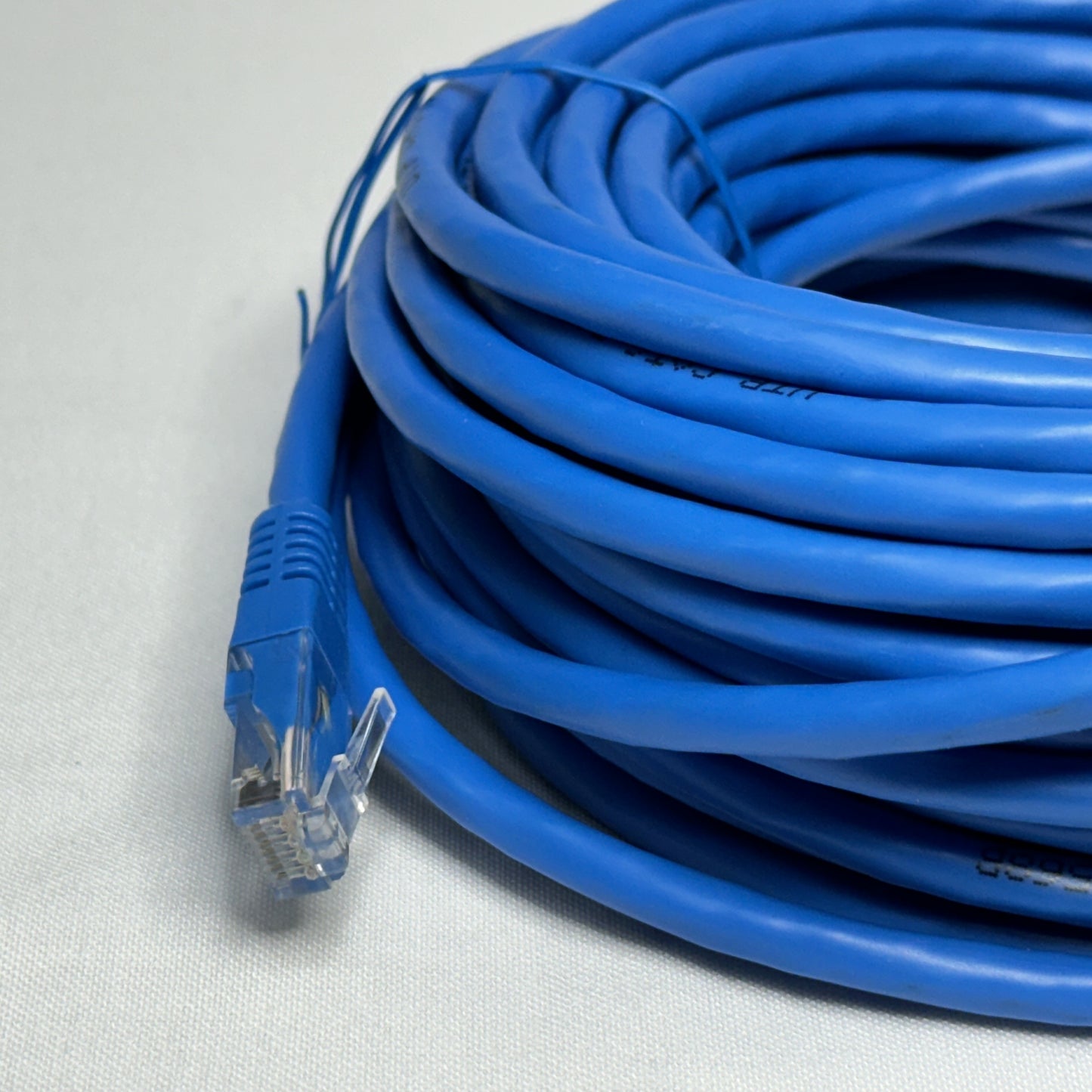 Cable de Red Patch Cord UTP categoria 6 de 15 metros