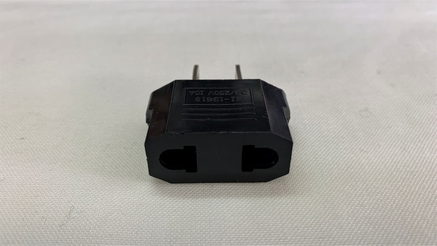Adaptador Convertidor Enchufe de Redondo a Plano Europeo a Americano
