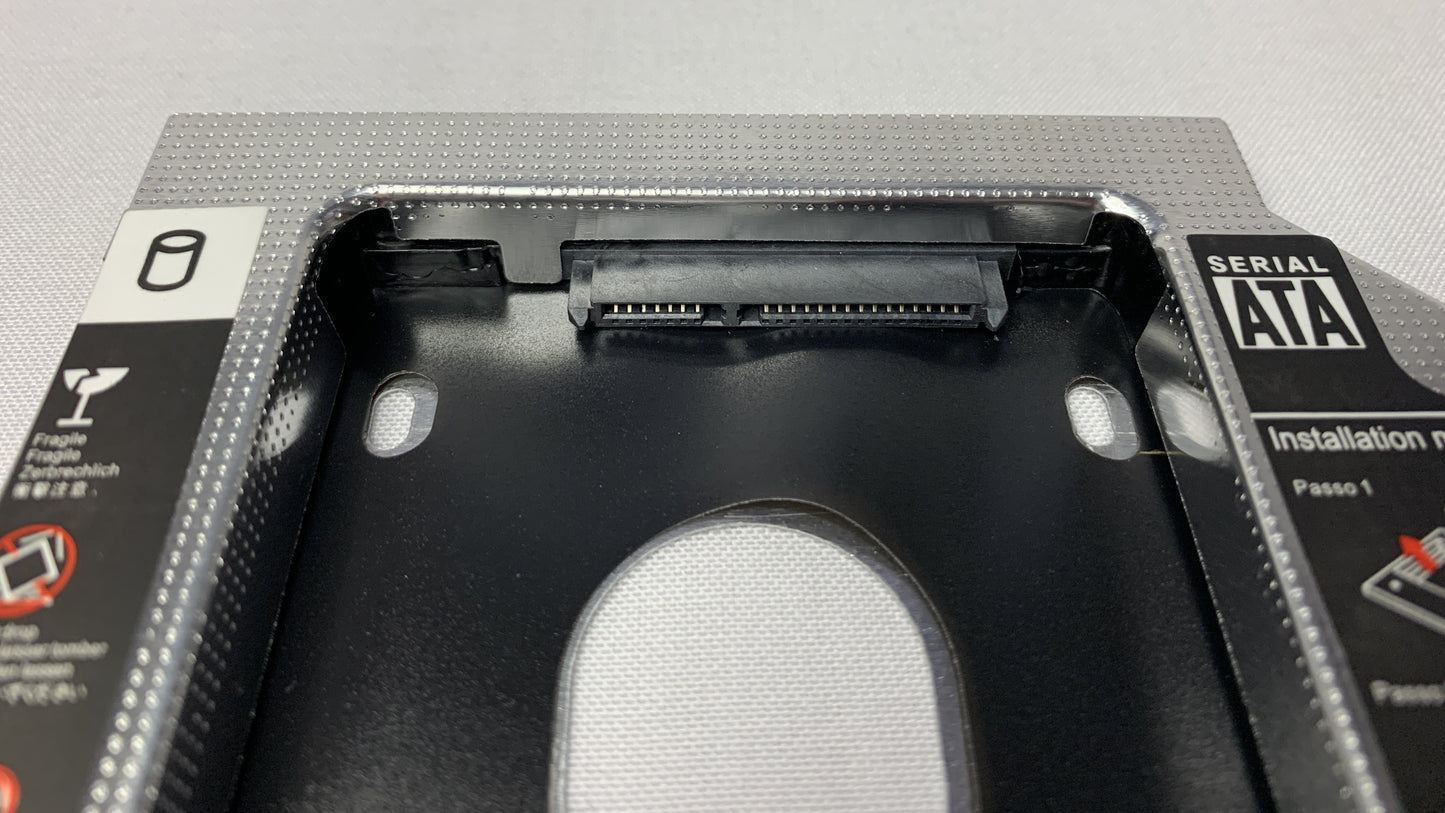 Adaptador Caddy de 12.7 mm para instalar un disco de 2.5 pulgadas en una unidad CD DVD RW