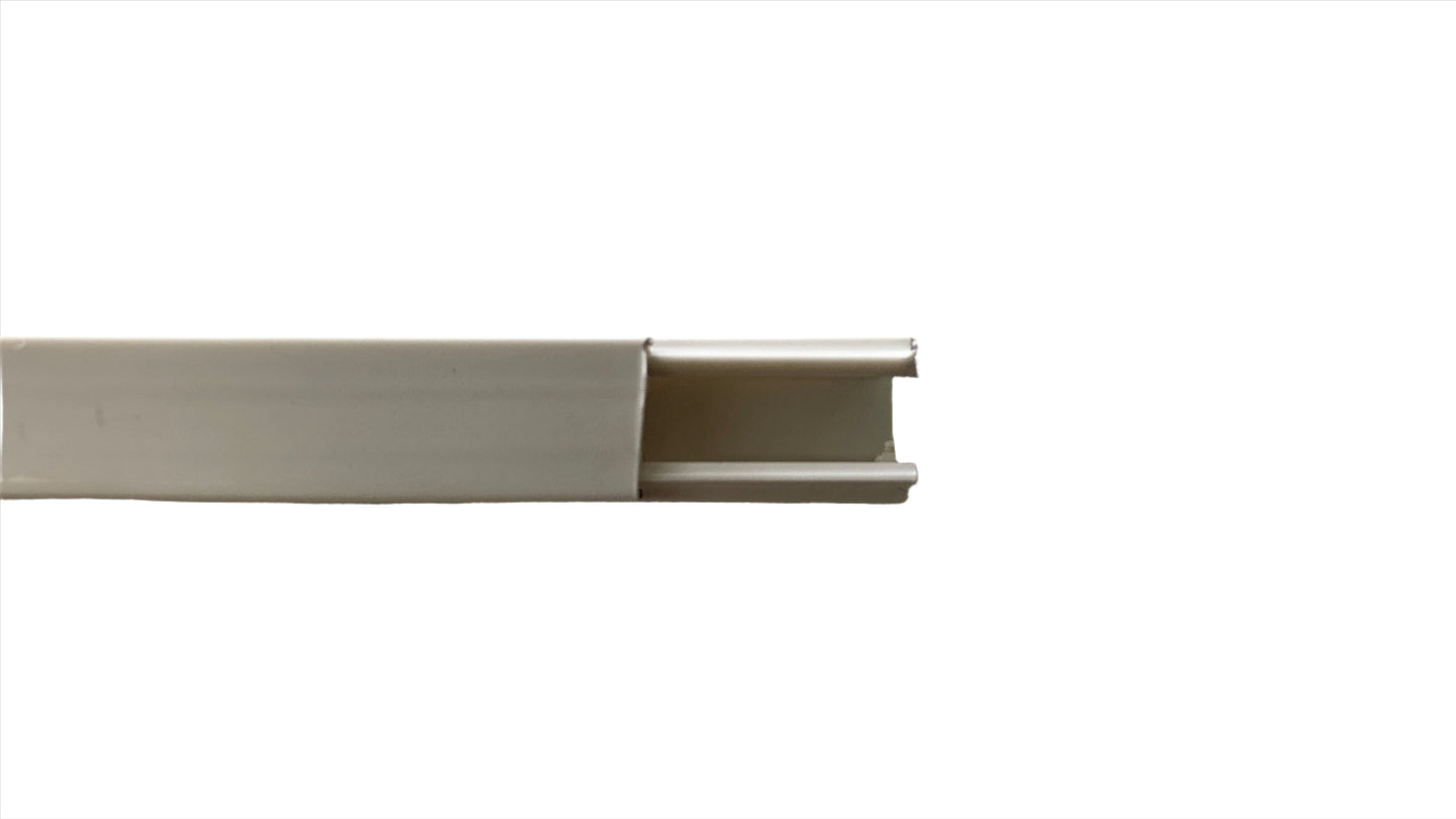 Canaleta plastica color blanco con adhesivo 10 x 10 x 2000 mm