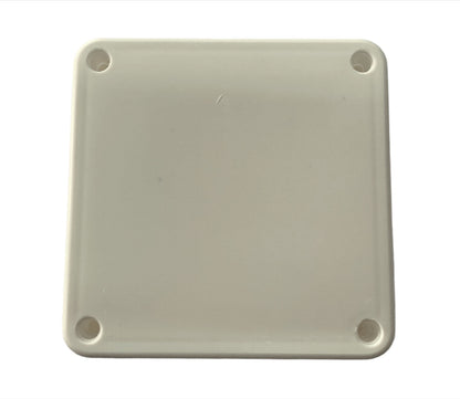 Caja Plastica de Paso color Blanca con tapa 11 x 11 x 7 cm