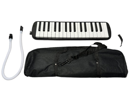 Melodica de 32 teclas color negro con estuche de tela