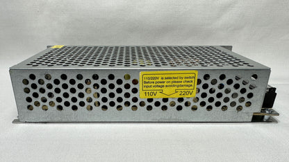 Fuente de Voltaje metalica tipo Switching 12 Voltios 15 Amperios