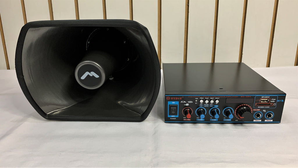 Combo Amplificador de Perifoneo 35 W Radio FM Bluetooth y USB + Corneta de Perifoneo Rectangular