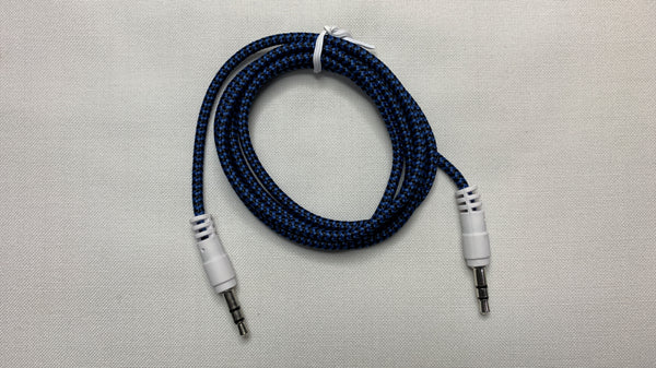 Cable auxiliar tipo tela 2 conectores 3.5 mm estereo 1 metro de largo