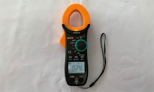 Multimetro Digital tipo Pinza Amperimetrica con Probador de Fase