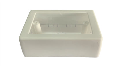 Caja Sobrepuesta de Plastico color Blanca para colocar faceplates y tomas electricos