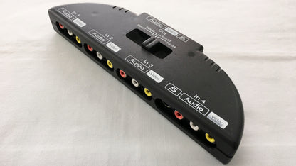 Selector Switch RCA de Audio y Video 4 entradas a 1 salida