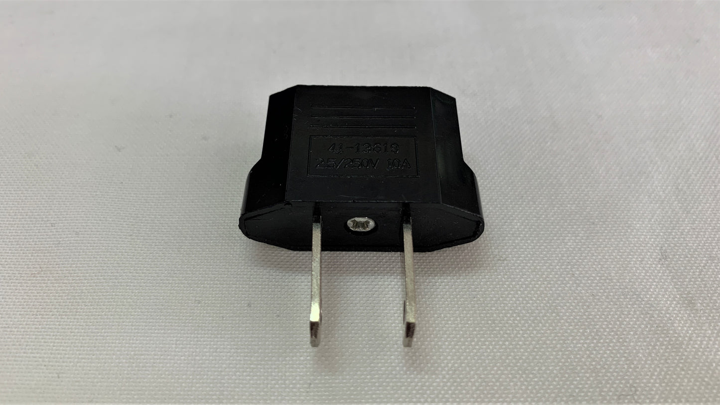 Adaptador Convertidor Enchufe de Redondo a Plano Europeo a Americano