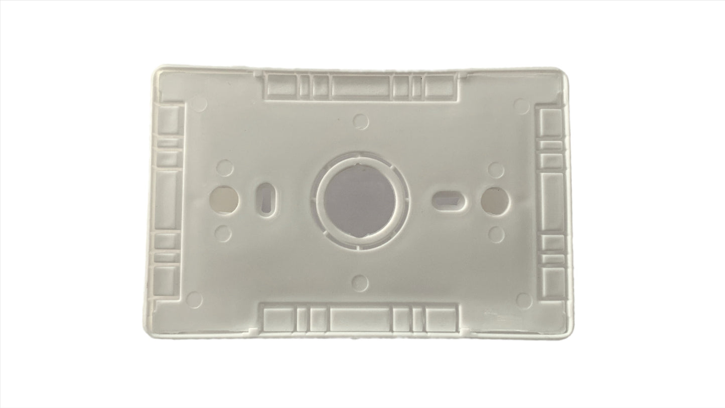 Caja Sobrepuesta de Plastico color Blanca para colocar faceplates y tomas electricos