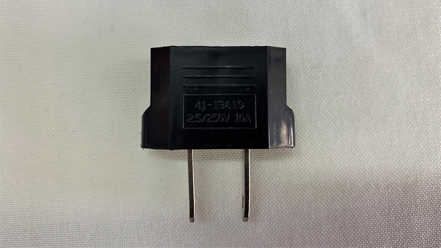 Adaptador Convertidor Enchufe de Redondo a Plano Europeo a Americano