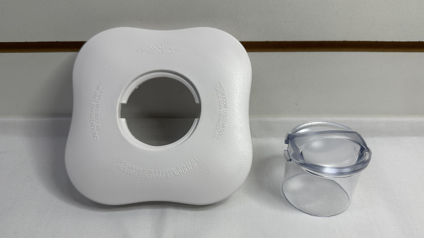 Vaso tipo Trebol de Vidrio 100% original Oster con tapa