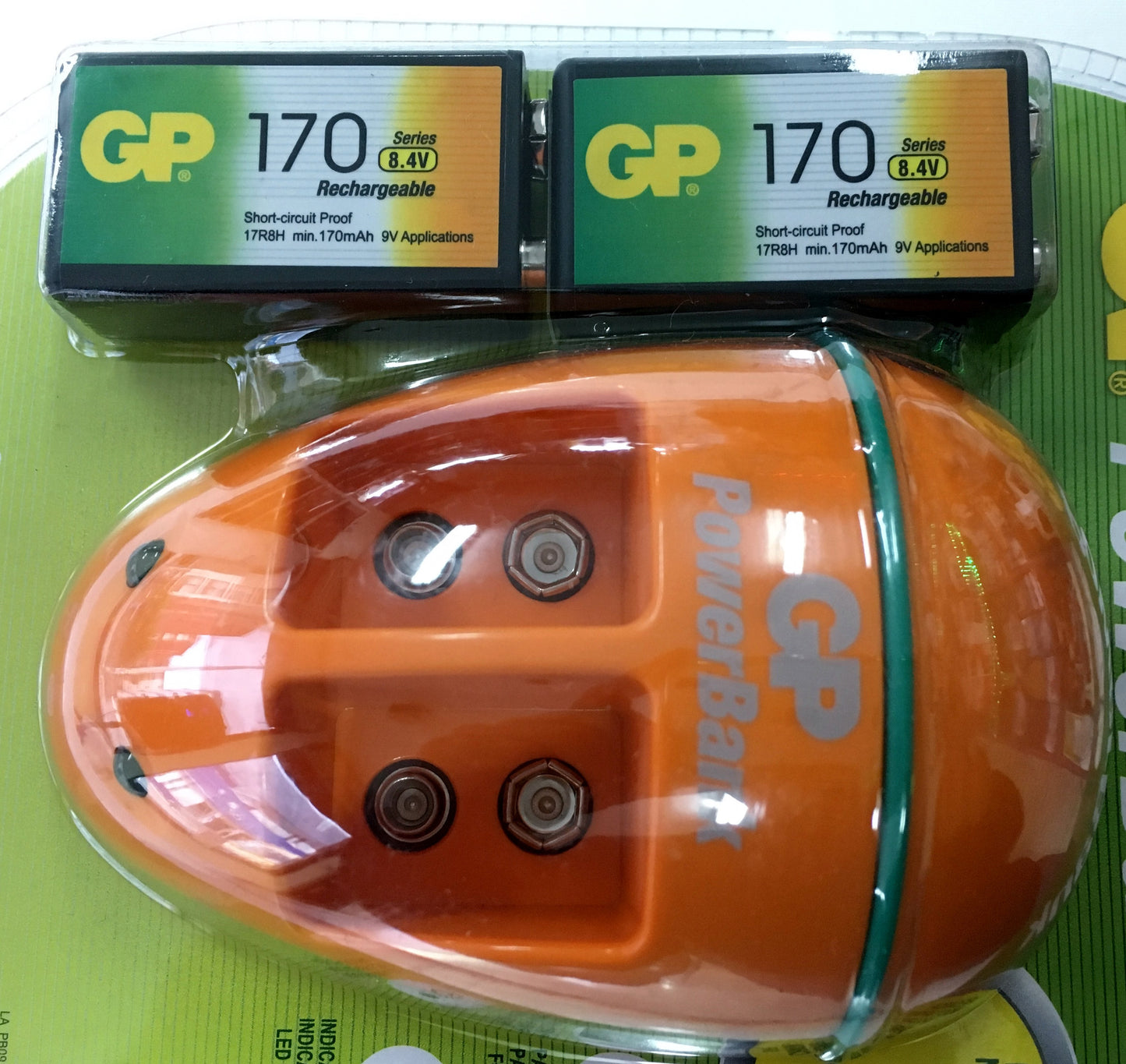 Combo 2 Baterias recargables 170 mAh tamaño 9 V + Cargador marca GP